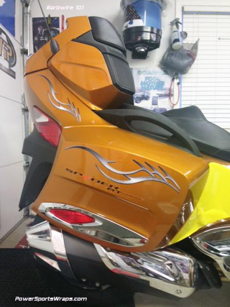 Barbwire 101 Some subtle accents for the saddle bags