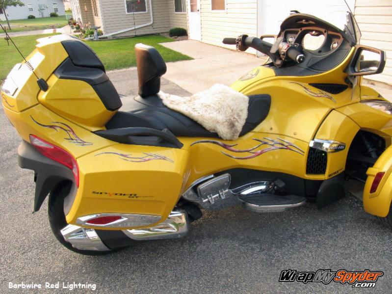 Barbwire Red lightning fornt 2