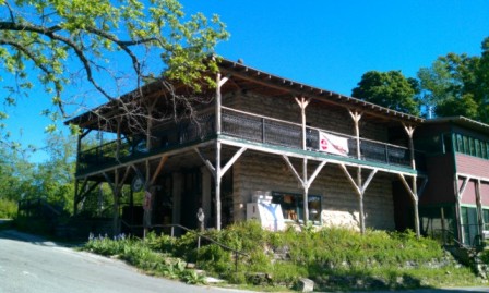 Beaver Dam Park Table Rock 4