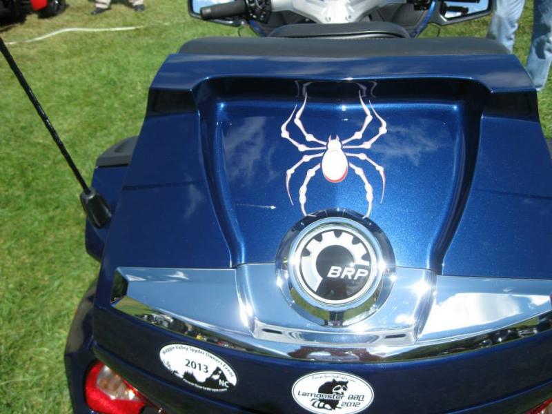 Bellerdine White - small spider To order: 814-838-6377