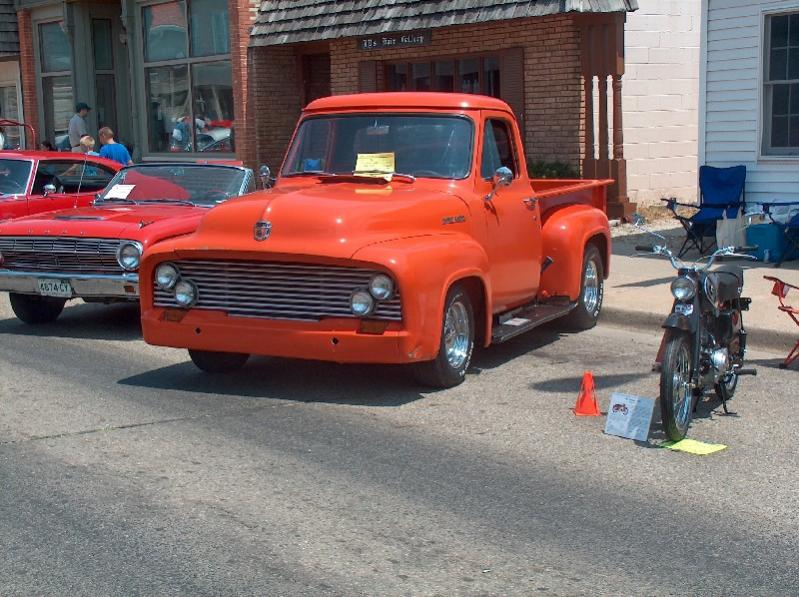 Bellevue Show
Our Falcon, Effie, CA200
