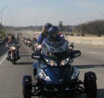 Big Texas Toy Run- Only Spyder in the group of hundreds of two wheeled bikes
