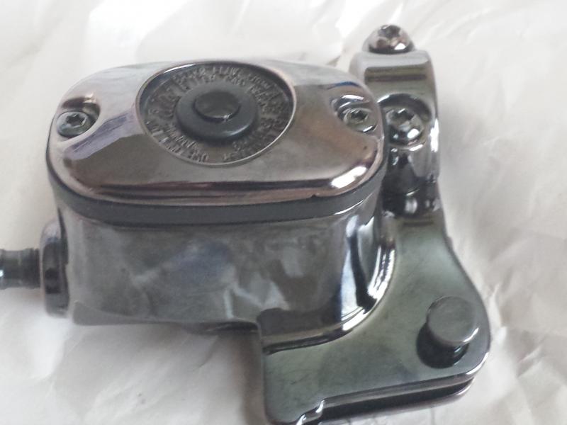 black chrome clutch reservoir