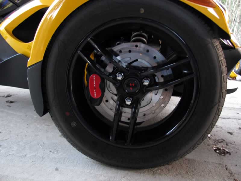 Black powder coated front wheels with BRP caliper trim kit