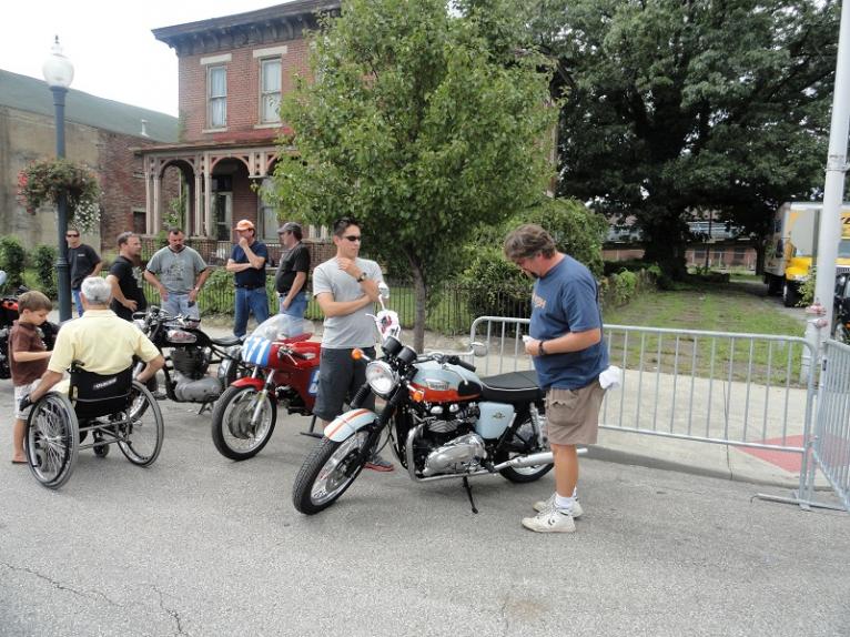 Bonnie at Ralley on the River Sunday Bike Show