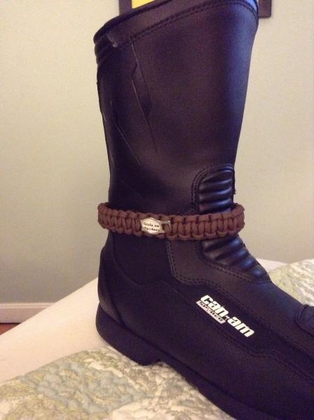 Bootstrap from Paracord Collars, LEashes and More Facebook page