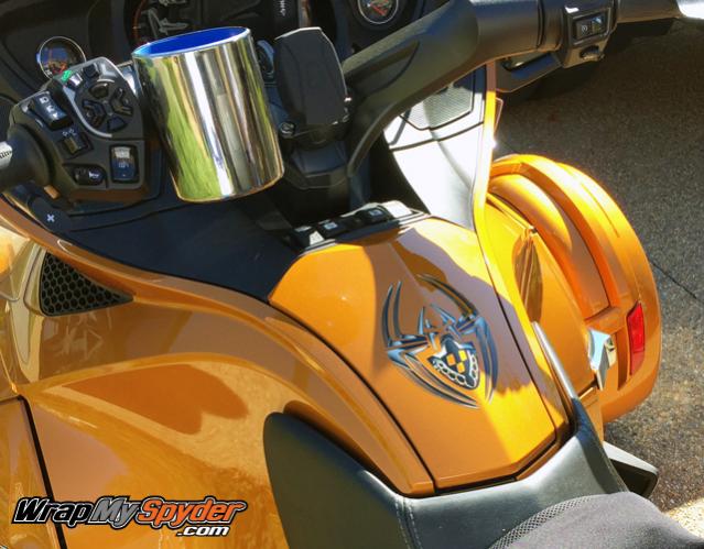 Boren spider glove box