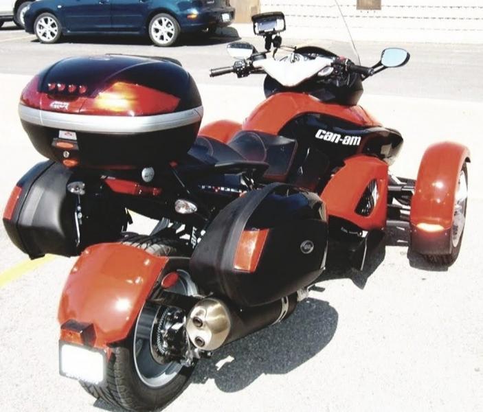 Brand new baggage boxes for weekend trips.