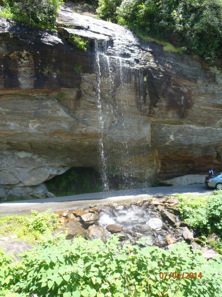 Bridal Veil Falls in North Carolina