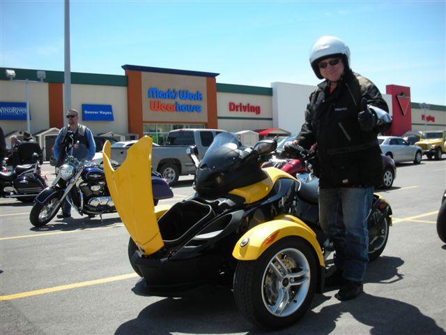 Bruce at Ride for DAD on factory demo 2008