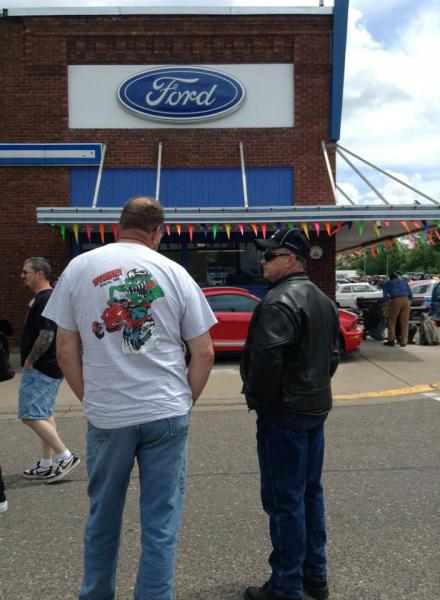 Butch & John talking cars.