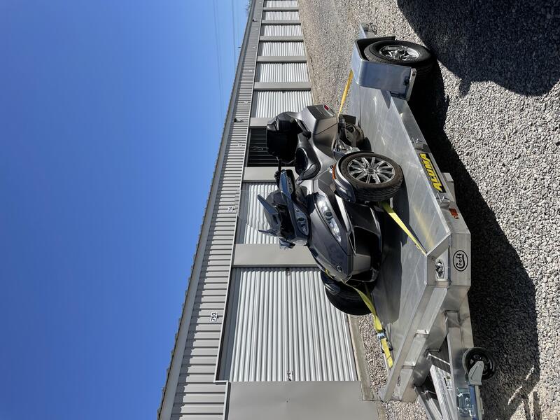 C814E4BC 5236 4D40 99D7 F57EEA2B9319