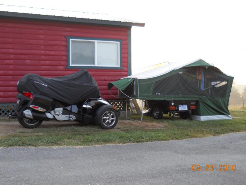 Camped at Lamont's BBQ 2010