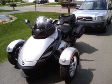 Car & Spyder smaller