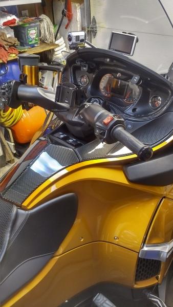 Carbon Fiber dash kit from Wrap My Spyder