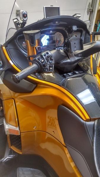 Carbon Fiber dash kit from Wrap My Spyder