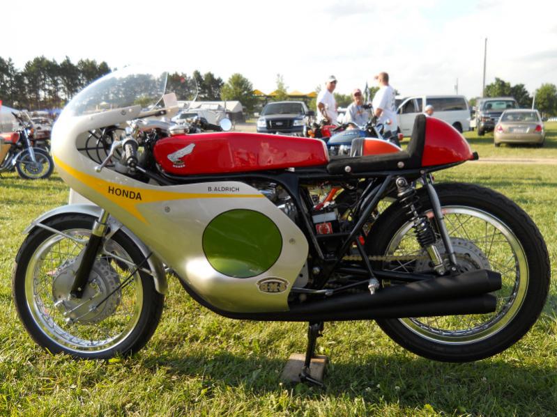 CB's RC161 Replica
I want this one!