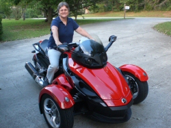 Cindy's New Spyder.  Took Delivery 09/19/2008.