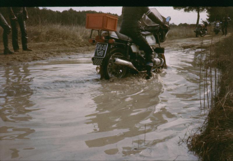 cleaning wheels and boots in italy