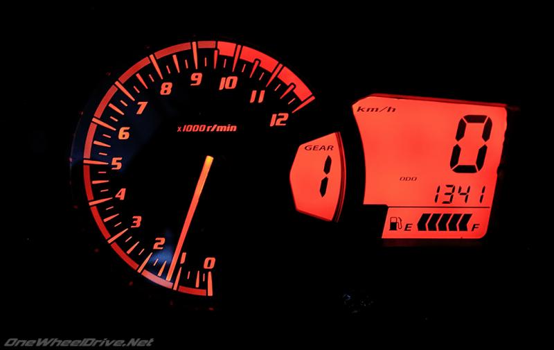 Cockpit Cluster; Simple but effective.