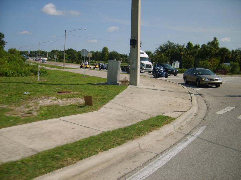 coming around the corner 441 & 19