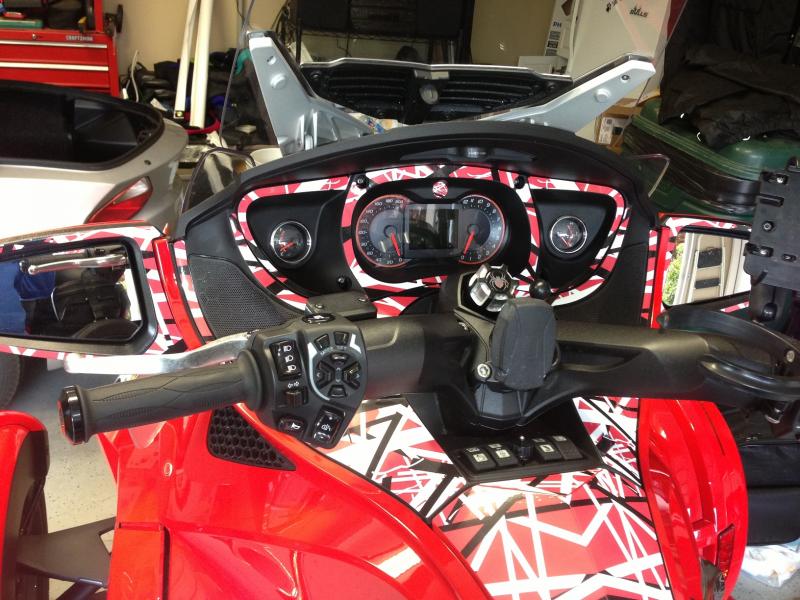 Confusion in Red Dash kit other view