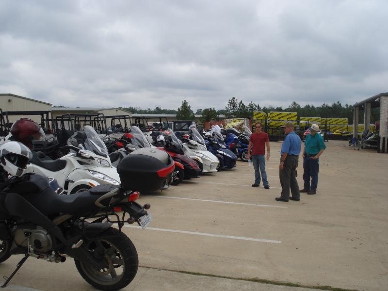 Conroe Powersports Spyder Get together 004
