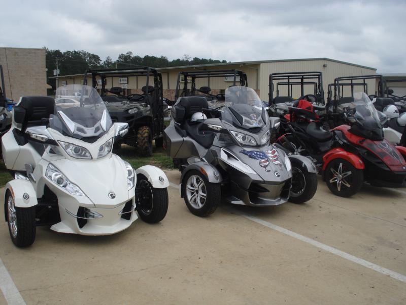 Conroe Powersports Spyder Get together 005