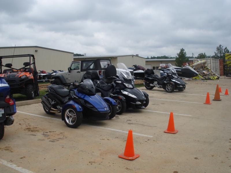 Conroe Powersports Spyder Get together 006