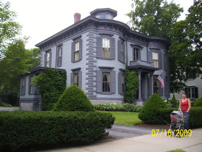 Cool house in Exeter, NH.