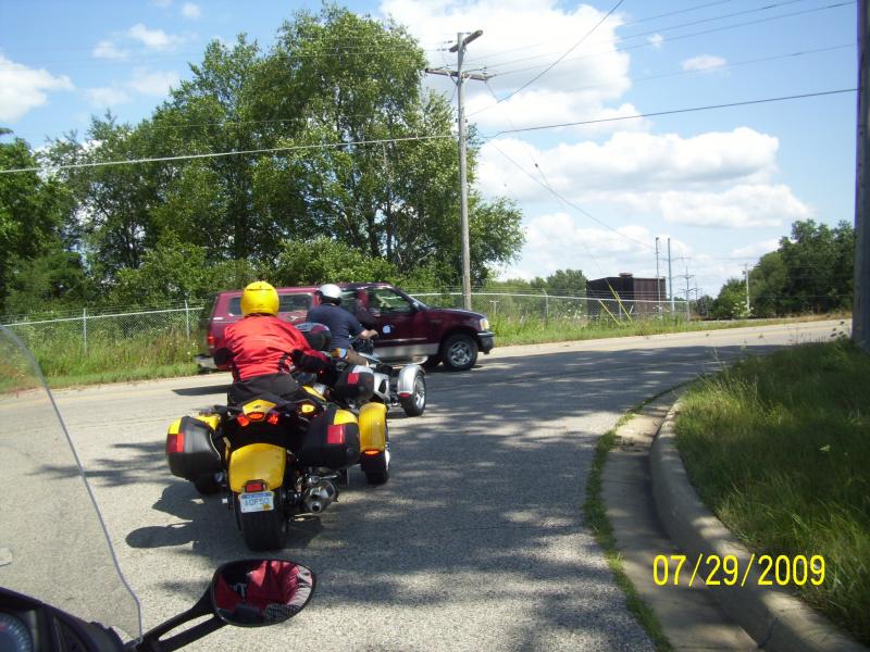 Dan, Nancy (yellow) heading the parade to lunch.