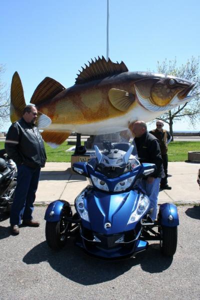 Dave & Dave (only had his RT 2 weeks!)