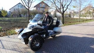 Divan novembarski dan 009 (320x180)