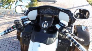 Divan novembarski dan 021 (320x180)