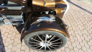 Divan novembarski dan 048 (320x180)