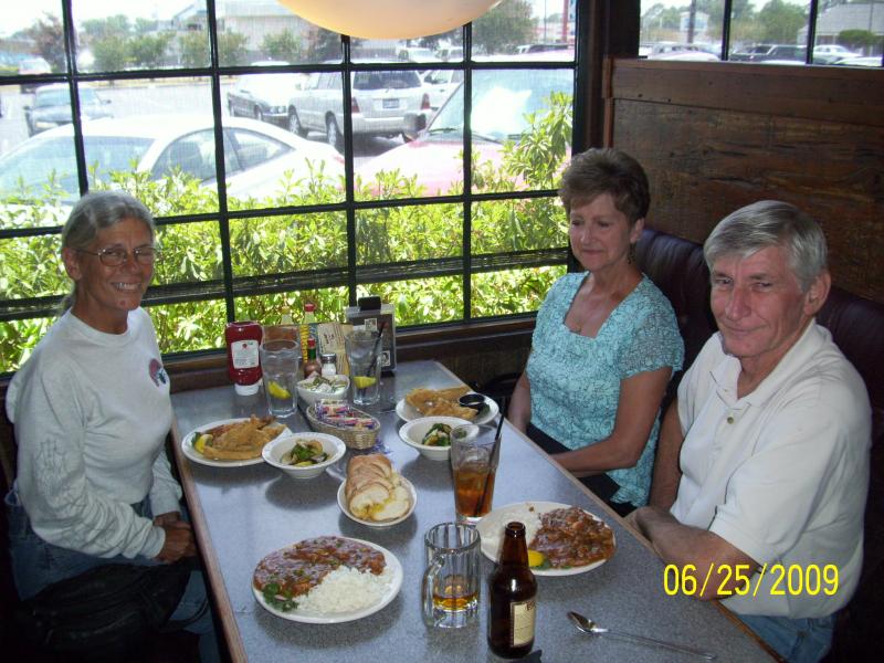 Don's Seafood Meals, Lafayette, LA