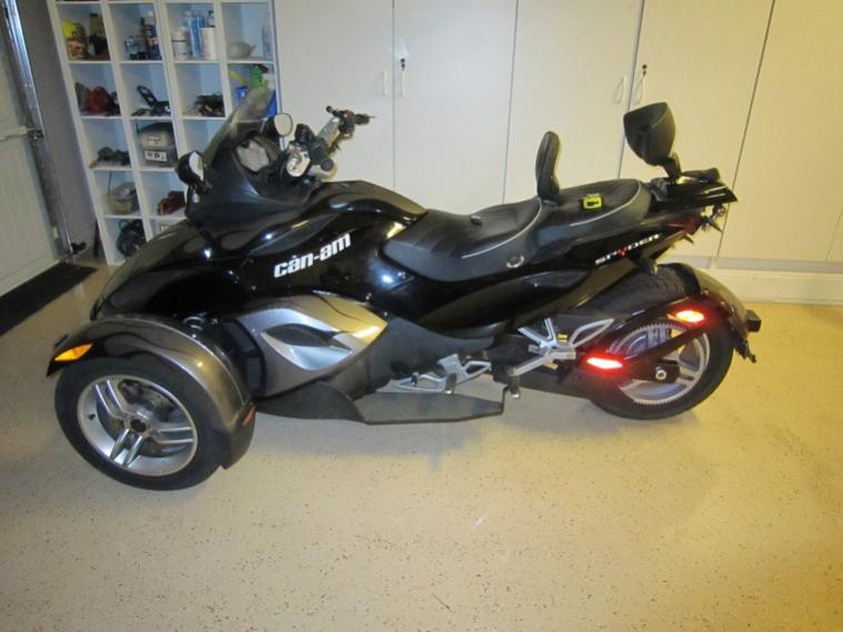 Driver floorboards with ext passenger pegs