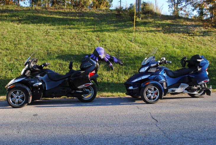 DSC 0107
StriperKing and rcdurango at Buzzard Rock ride