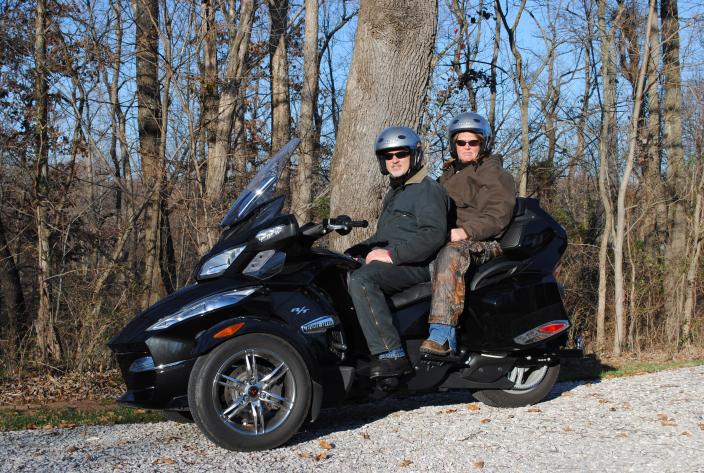 DSC 0171
Dressed for a cold winter ride.