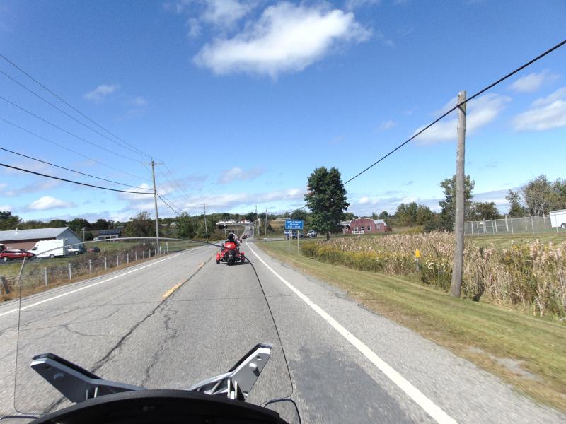 DSC00387
Bennington Monument Mount Equinox