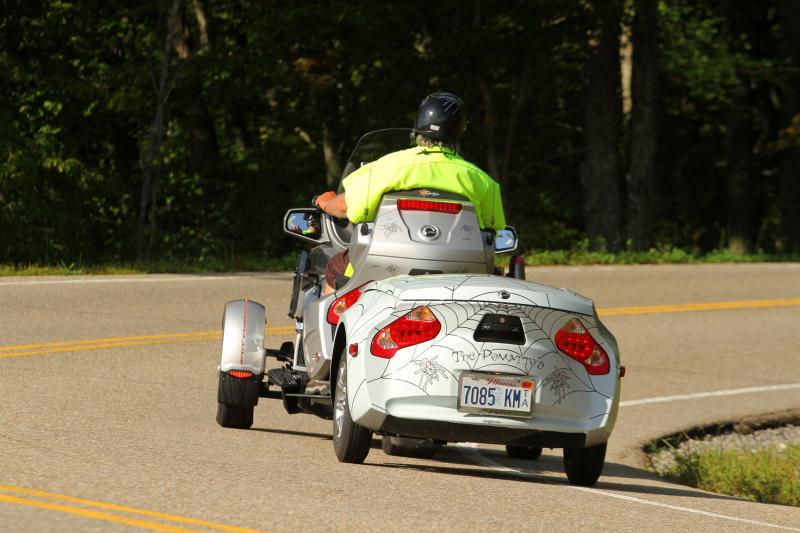 Ed and Mary Tail of the Dragon 2012 09 05 (g)