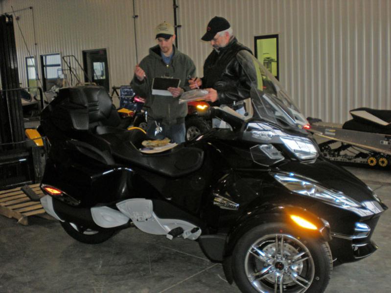 Educating Dealer About RT S