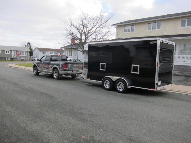 Enclosed trailer