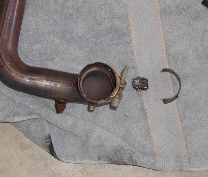 exhaust right gasket