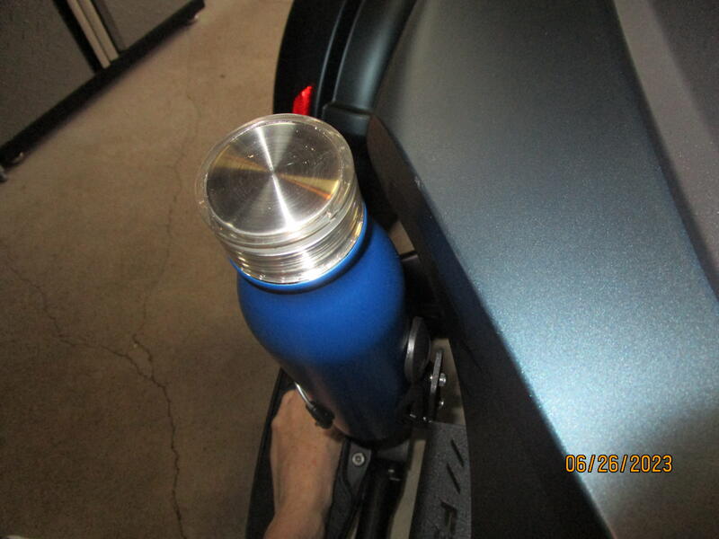 F3 Cup Holder with Blue cup