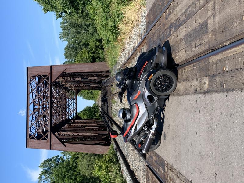 FE3D9BD4 662E 4053 847F 29C5F4A200A2