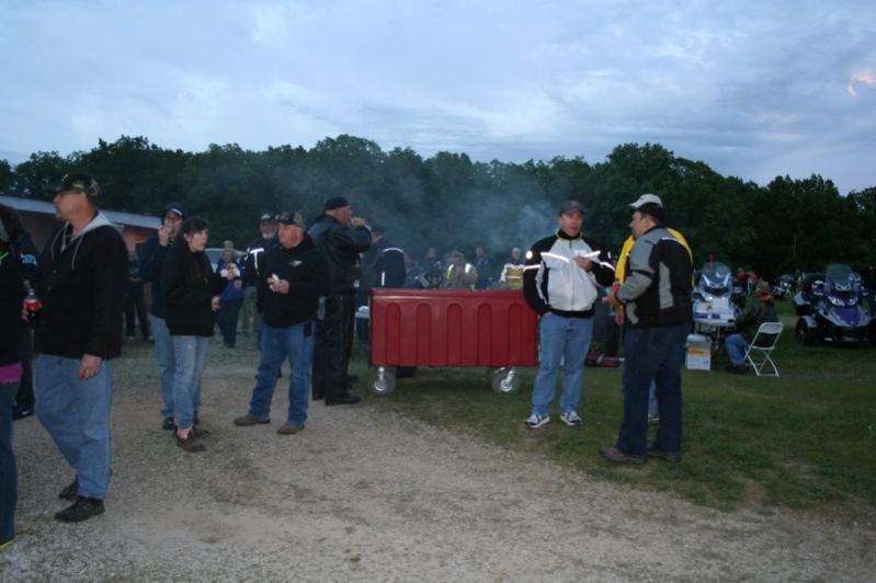 Feeding the Spyderlovers and town folk at FNL.