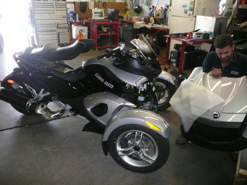 first spyder pics and 1st group ride 002