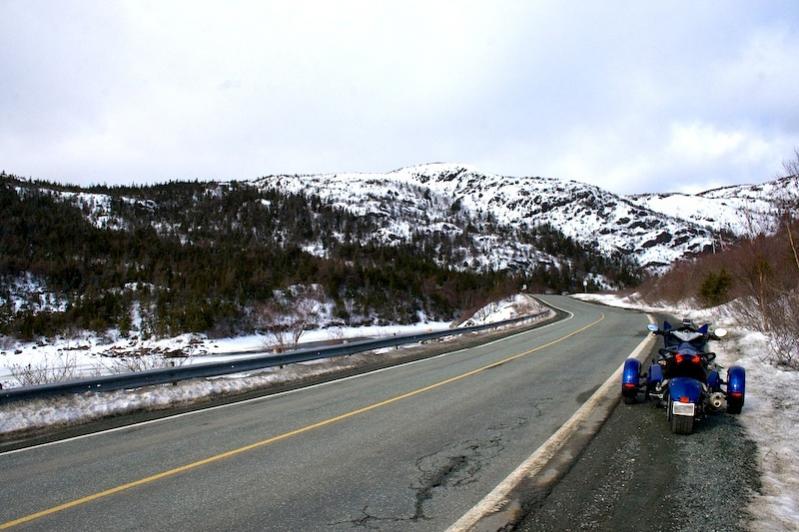 FirstRealSpyderRide Feb 2010 4 - Nice turns through the hills.