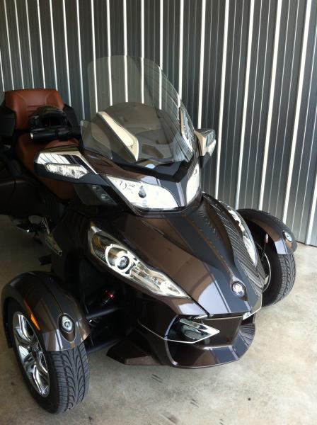 Flat Black GT Stripes by www.powersportswraps.com
Thanks Pete